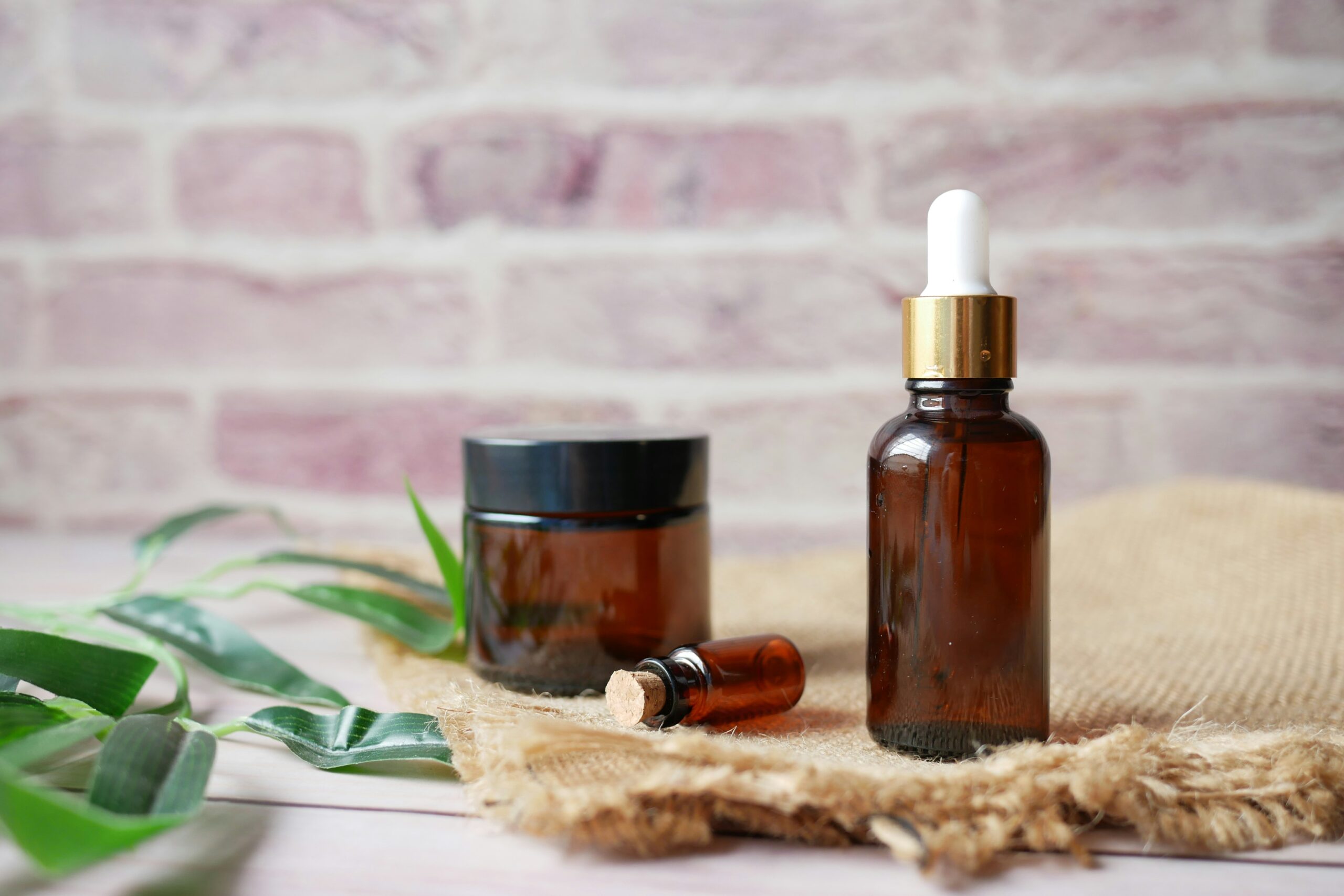Using the Power of Manuka Oil For Toenail Fungus Relief